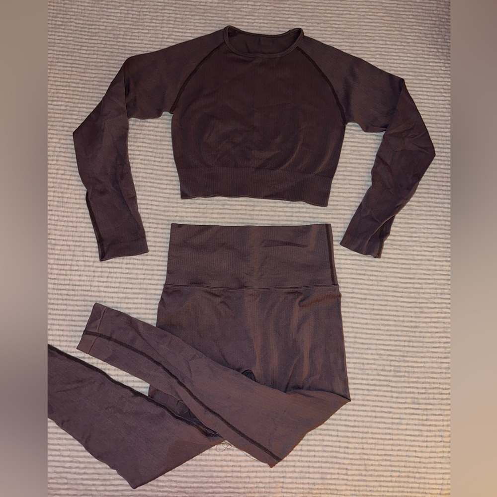 Cute work out set